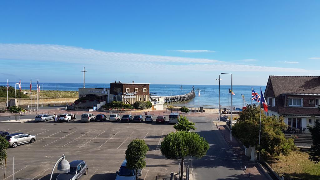 Hotel De Paris Courseulles-sur-Mer Exterior photo