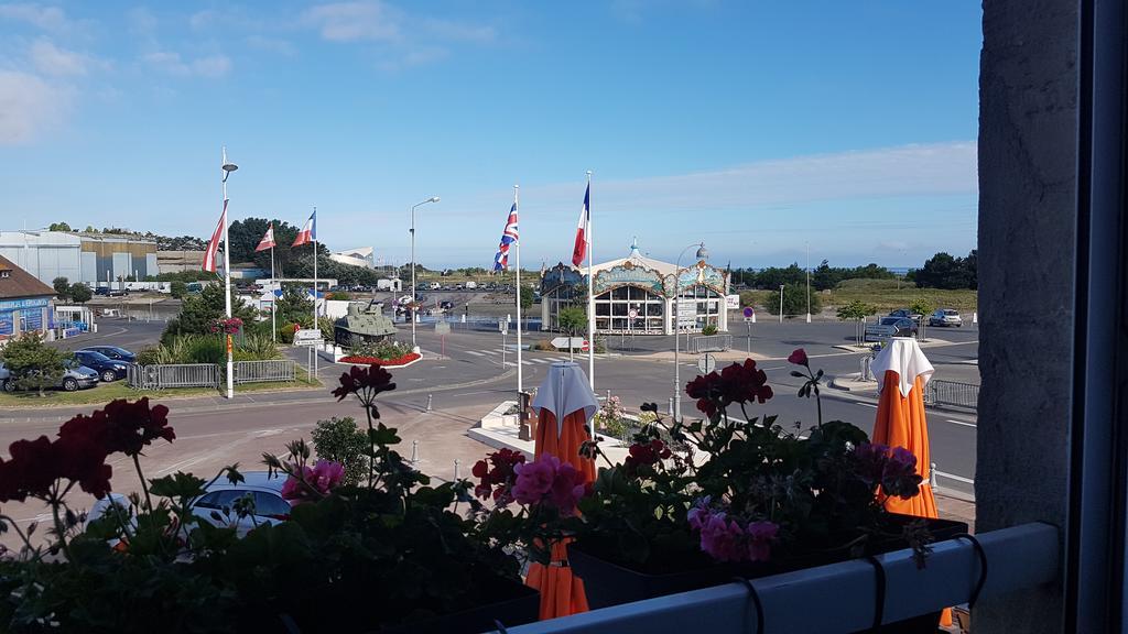 Hotel De Paris Courseulles-sur-Mer Exterior photo