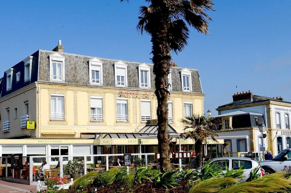 Hotel De Paris Courseulles-sur-Mer Exterior photo